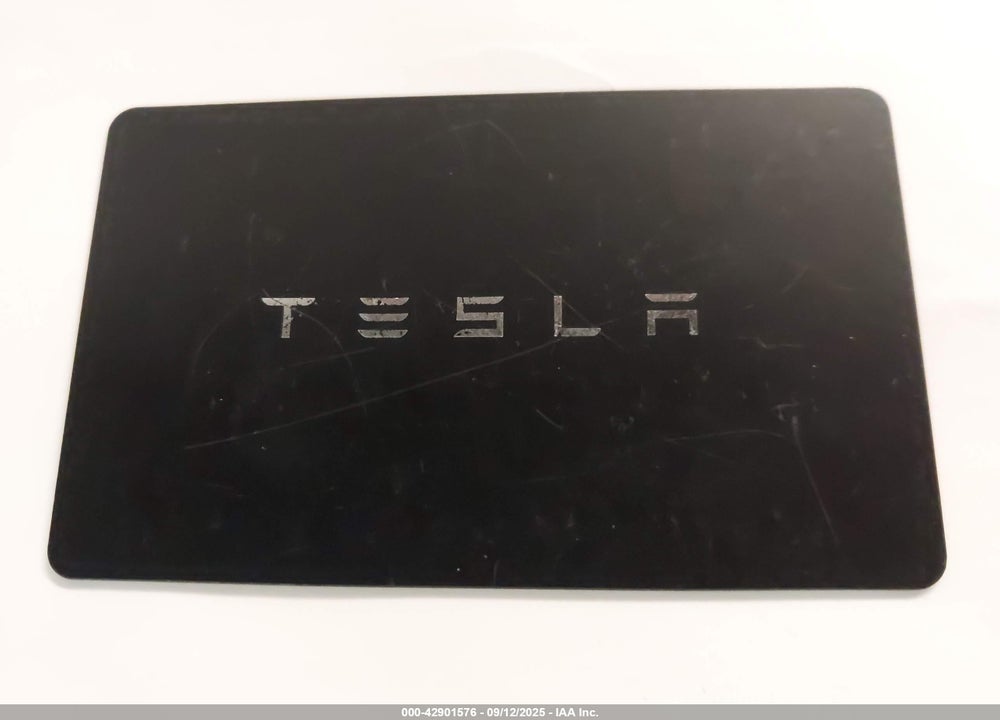 2021 TESLA MODEL 3 LONG RANGE DUAL MOTOR ALL-WHEEL DRIVE VIN: 5YJ3E1EB7MF037939