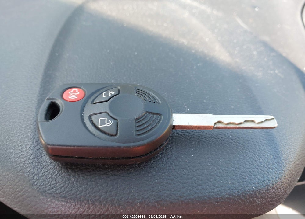 2013 FORD ESCAPE VIN: 1FMCU0F71DUA09063