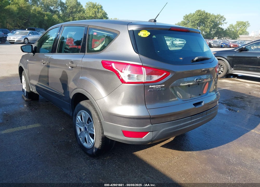 2013 FORD ESCAPE VIN: 1FMCU0F71DUA09063