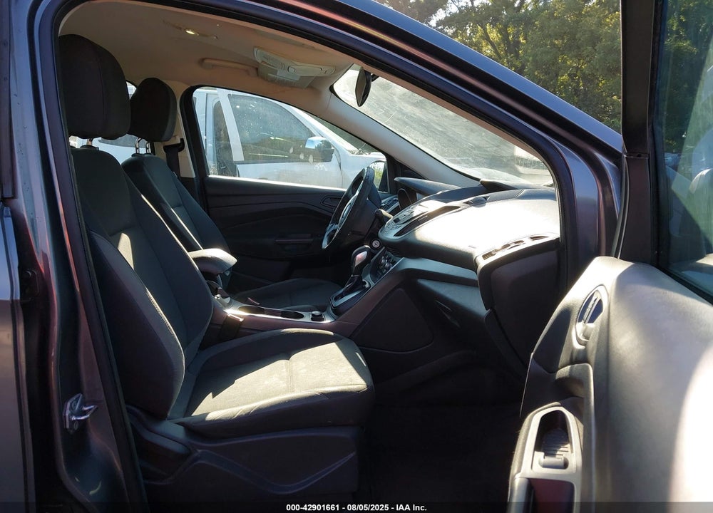 2013 FORD ESCAPE VIN: 1FMCU0F71DUA09063