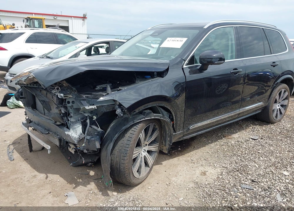 2024 VOLVO XC90 RECHARGE PLUG-IN HYBRID T8 ULTIMATE BRIGHT THEME 7-SEATER VIN: YV4H60CF1R1193426