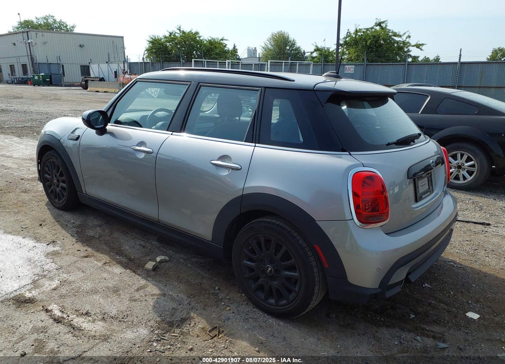2024 MINI COOPER VIN: WMW33DK04R2U71091