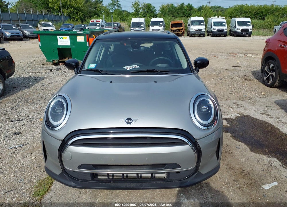 2024 MINI COOPER VIN: WMW33DK04R2U71091