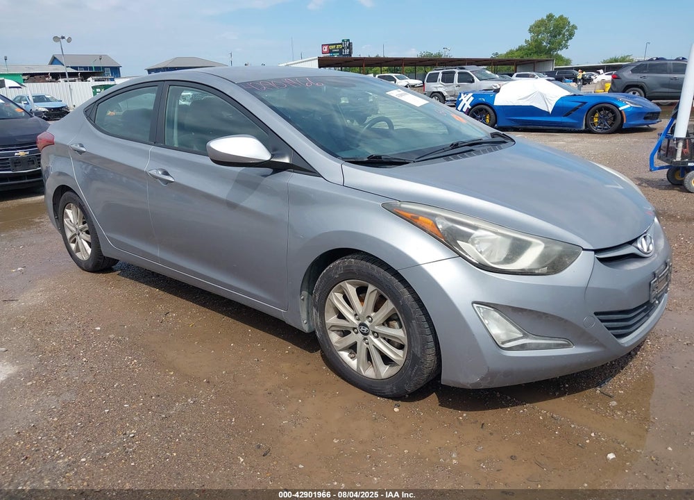 2015 HYUNDAI ELANTRA VIN: KMHDH4AE7FU389308