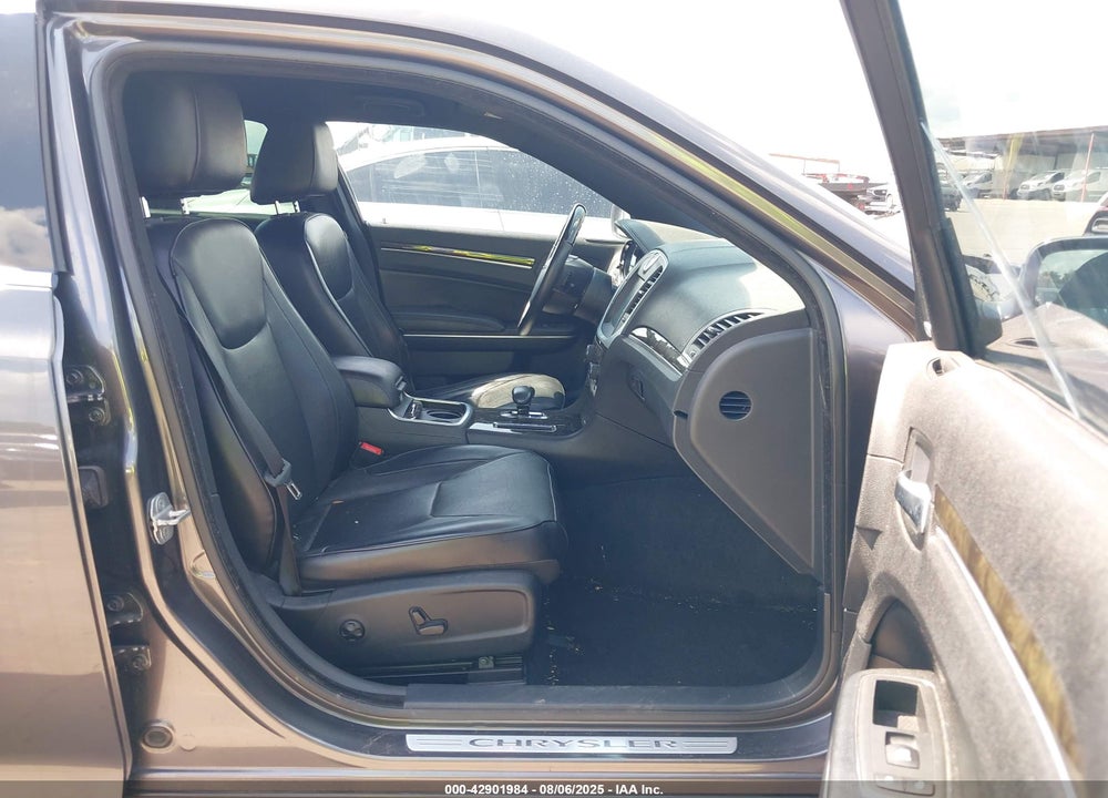 2013 CHRYSLER 300 VIN: 2C3CCAEG1DH658061