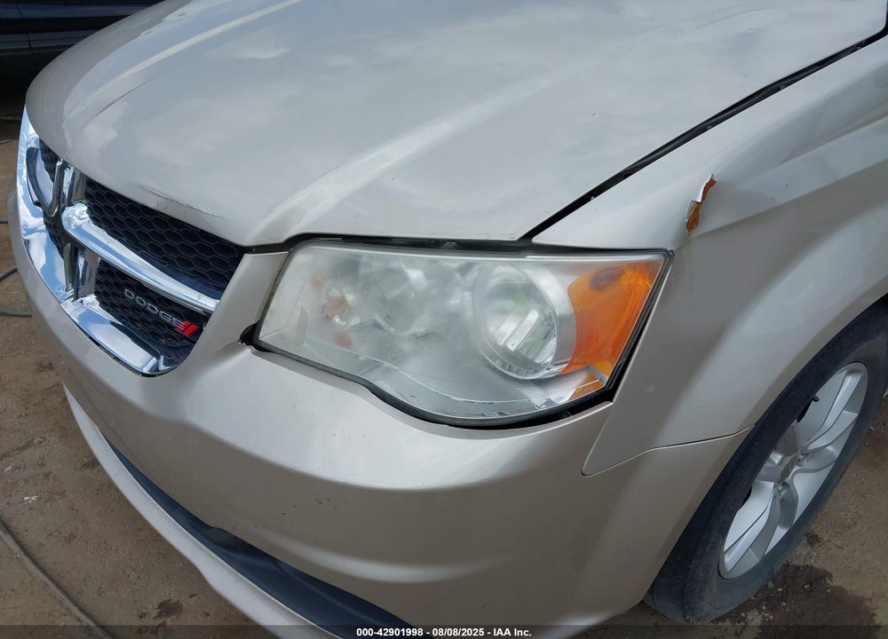 2014 DODGE GRAND CARAVAN SXT VIN: 2C4RDGCG6ER429671