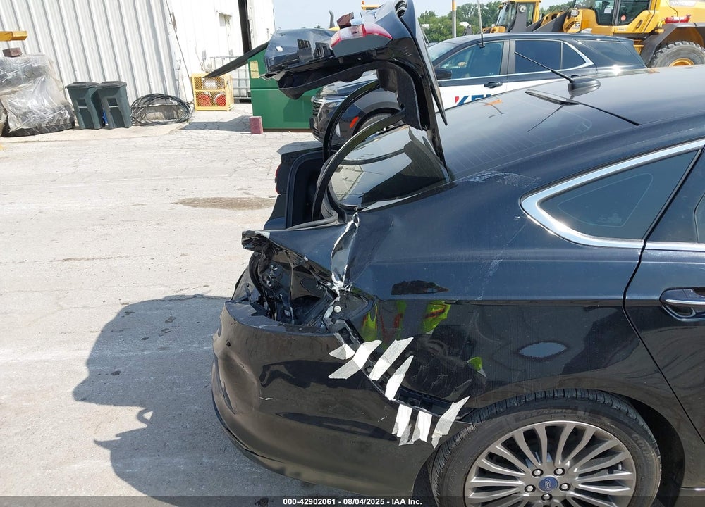 2017 FORD FUSION VIN: 3FA6P0RU2HR360481