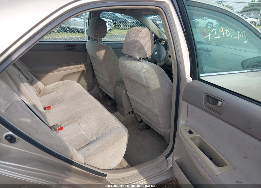 2003 TOYOTA CAMRY LE VIN: 4T1BE32K13U258045