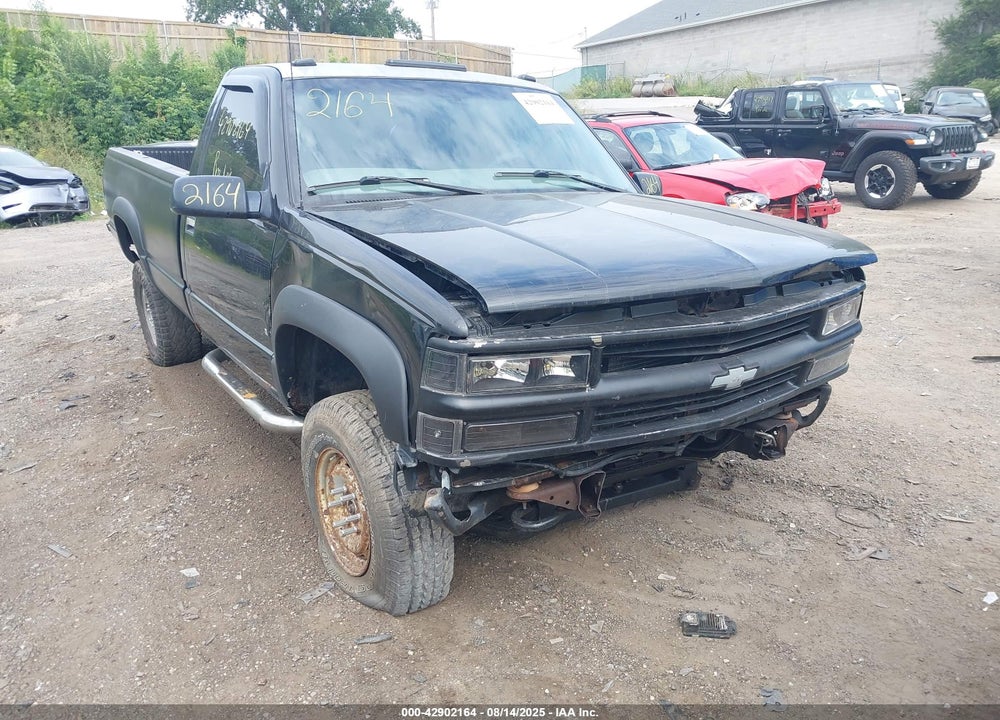 1998 CHEVROLET K1500 FLEETSIDE VIN: 1GCEK14M4WZ211239