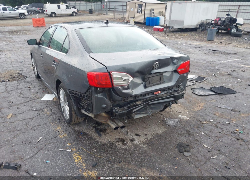 2014 VOLKSWAGEN JETTA VIN: 3VWLL7AJ7EM383358