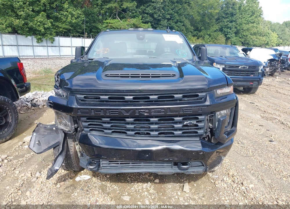 2022 CHEVROLET SILVERADO 2500HD 4WD STANDARD BED CUSTOM VIN: 1GC4YMEY2NF182823