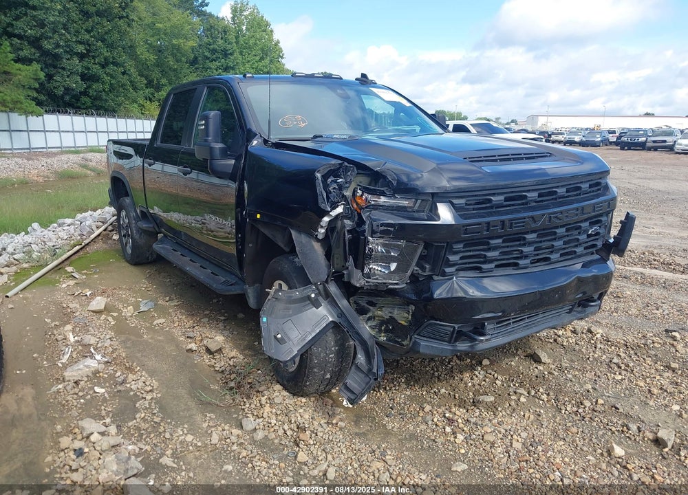 2022 CHEVROLET SILVERADO 2500HD 4WD STANDARD BED CUSTOM VIN: 1GC4YMEY2NF182823