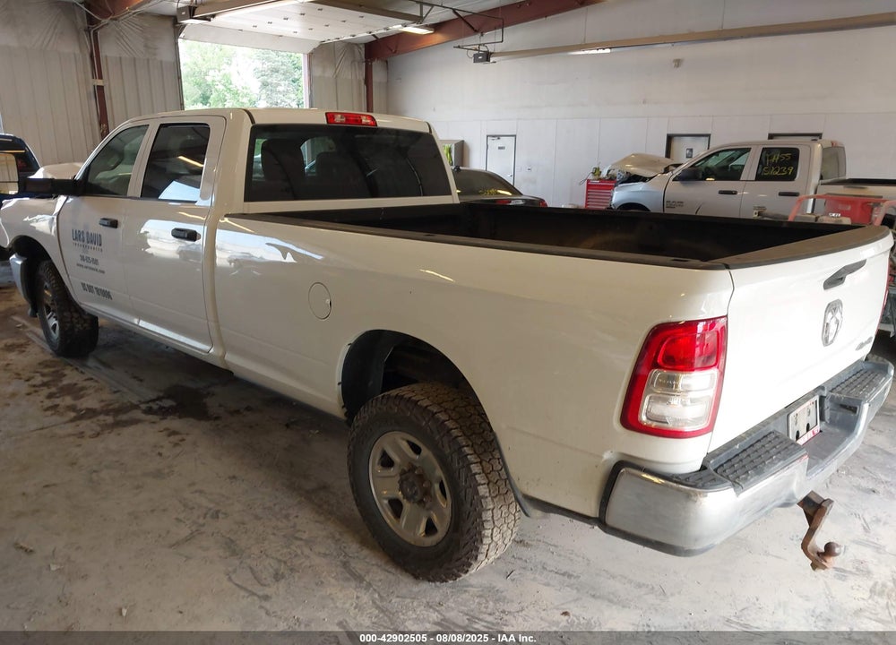 2020 RAM 2500 VIN: 3C6UR5HL3LG186112