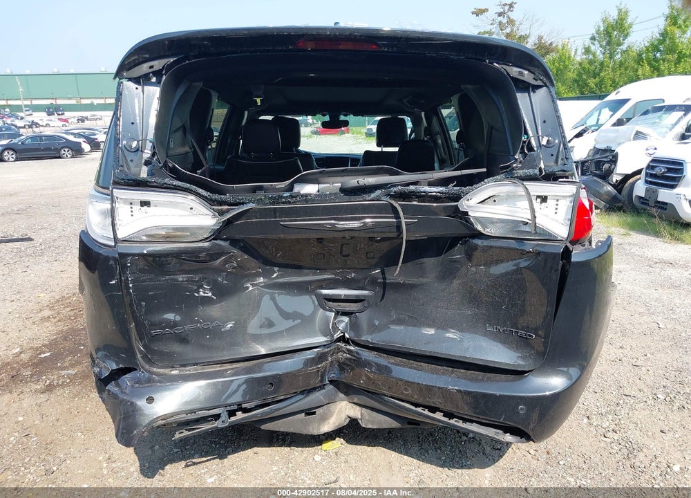 2019 CHRYSLER PACIFICA LIMITED VIN: 2C4RC1GG4KR720319