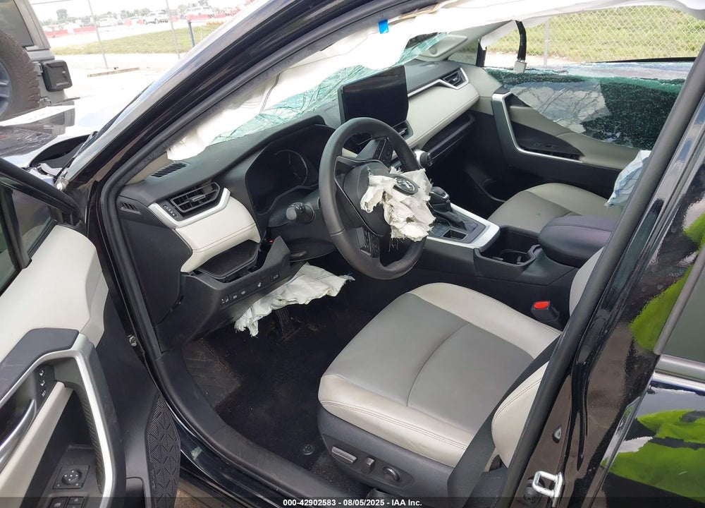 2024 TOYOTA RAV4 VIN: 2T3A1RFV3RC395665