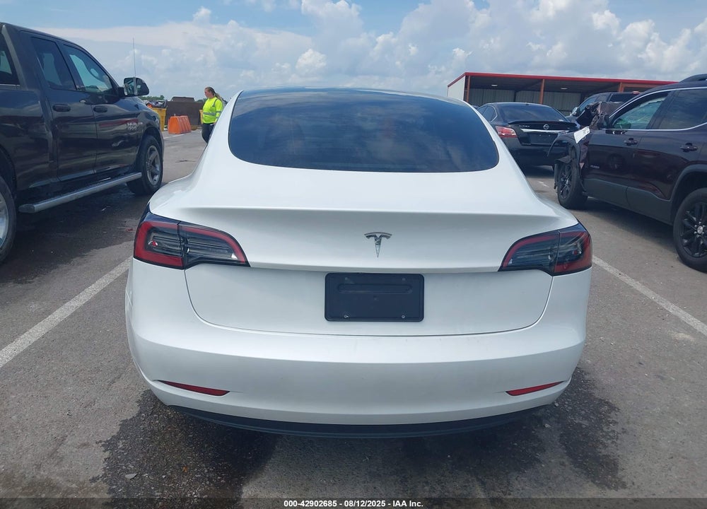 2023 TESLA MODEL 3 VIN: 5YJ3E1EAXPF607251