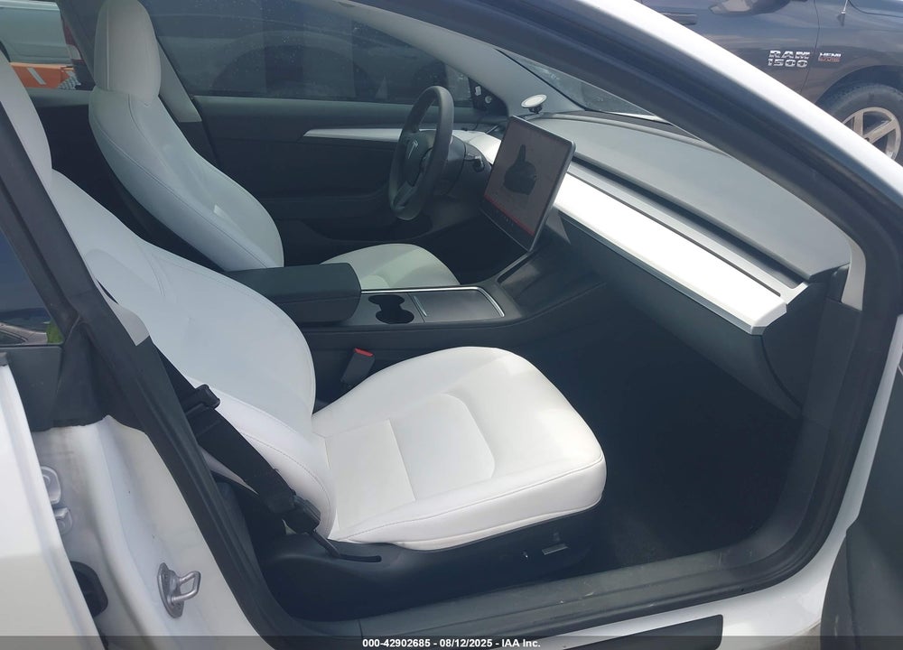 2023 TESLA MODEL 3 VIN: 5YJ3E1EAXPF607251