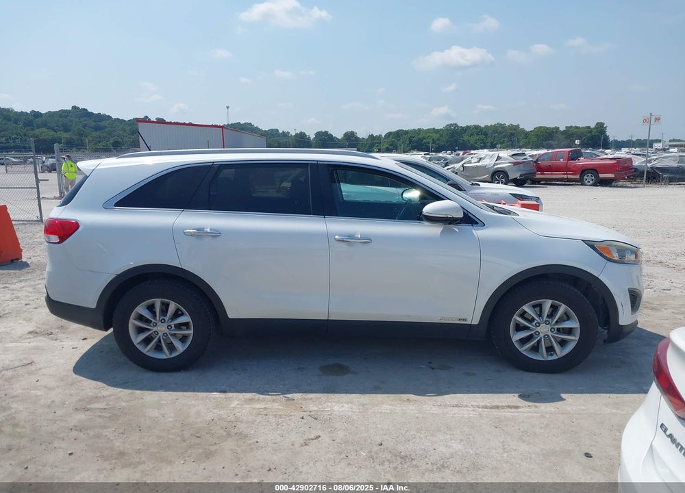 2017 KIA SORENTO VIN: 5XYPGDA51HG193468