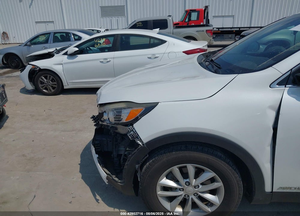 2017 KIA SORENTO VIN: 5XYPGDA51HG193468