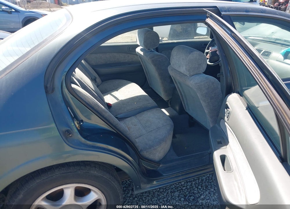 1998 NISSAN MAXIMA GLE/GXE/SE VIN: JN1CA21D3WT528505
