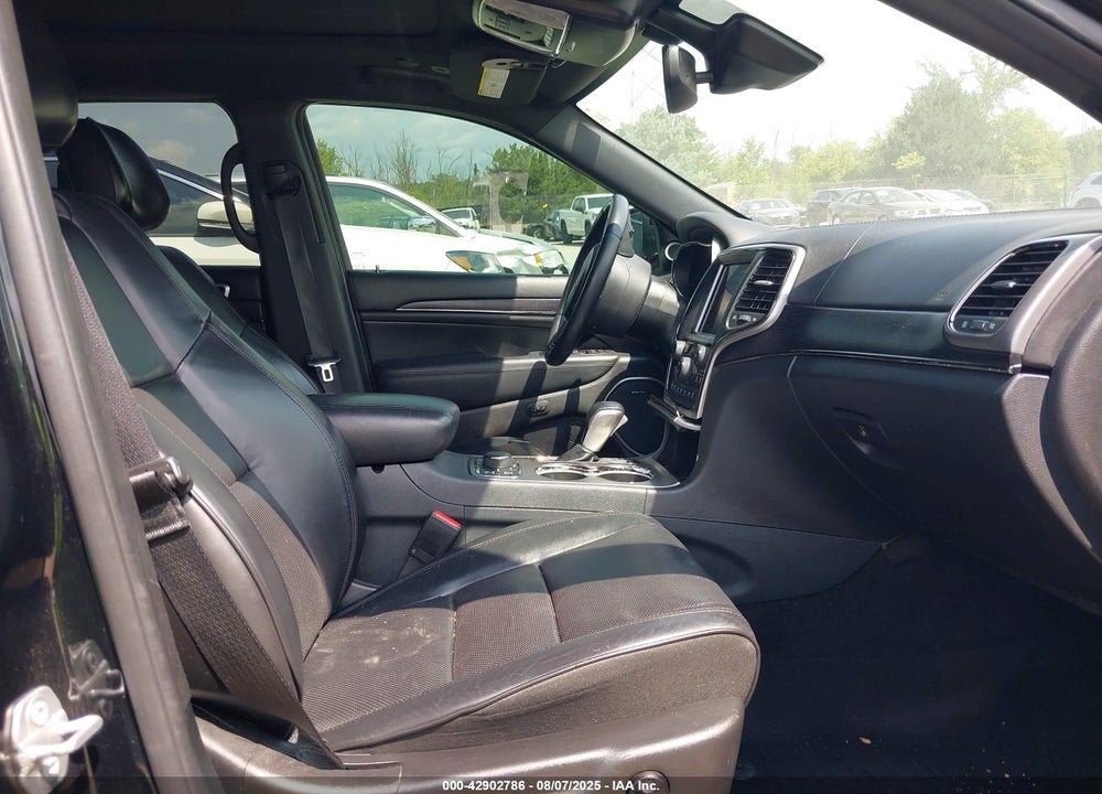 2018 JEEP GRAND CHEROKEE VIN: 1C4RJFCG9JC357564