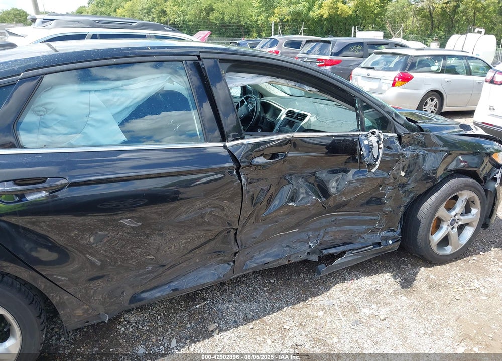 2014 FORD FUSION VIN: 1FA6P0H73E5397758
