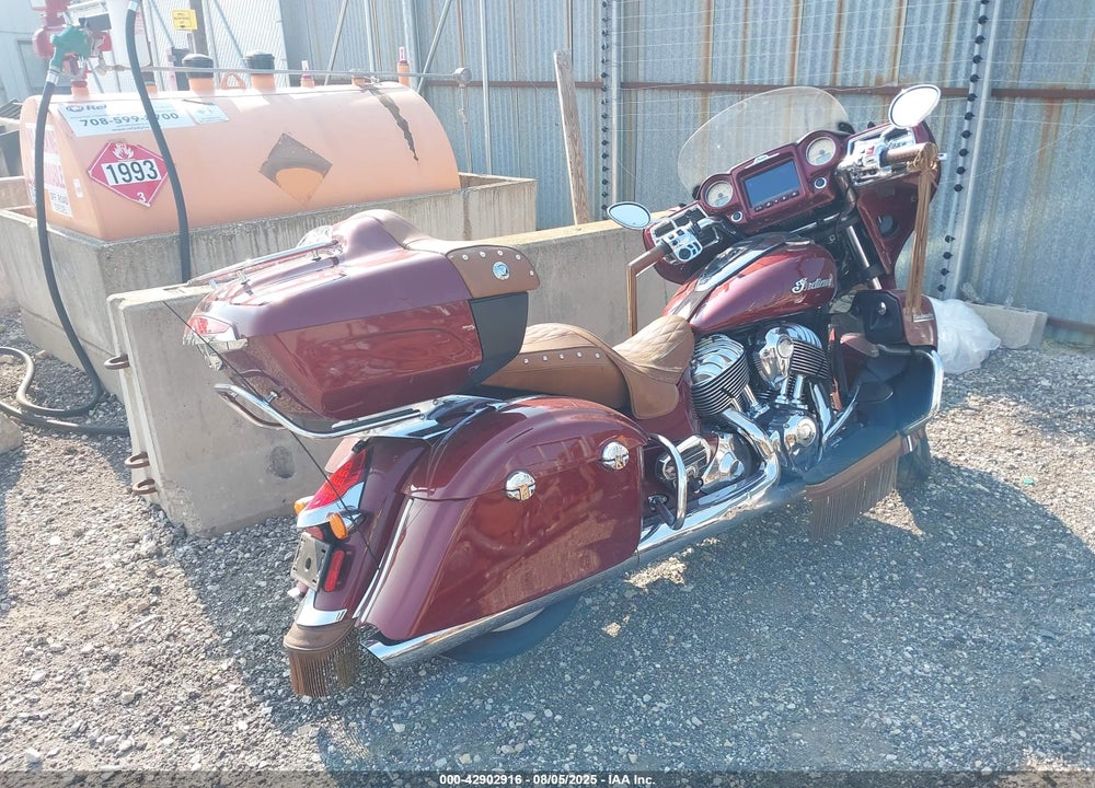 2017 INDIAN MOTORCYCLE CO. ROADMASTER VIN: 56KTRAAAXH3344312