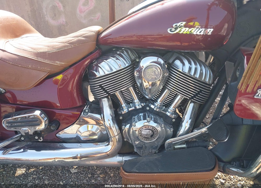 2017 INDIAN MOTORCYCLE CO. ROADMASTER VIN: 56KTRAAAXH3344312