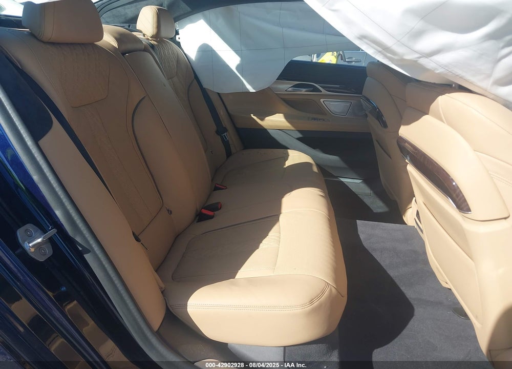 2020 BMW 7 SERIES VIN: WBA7U2C08LCD37139