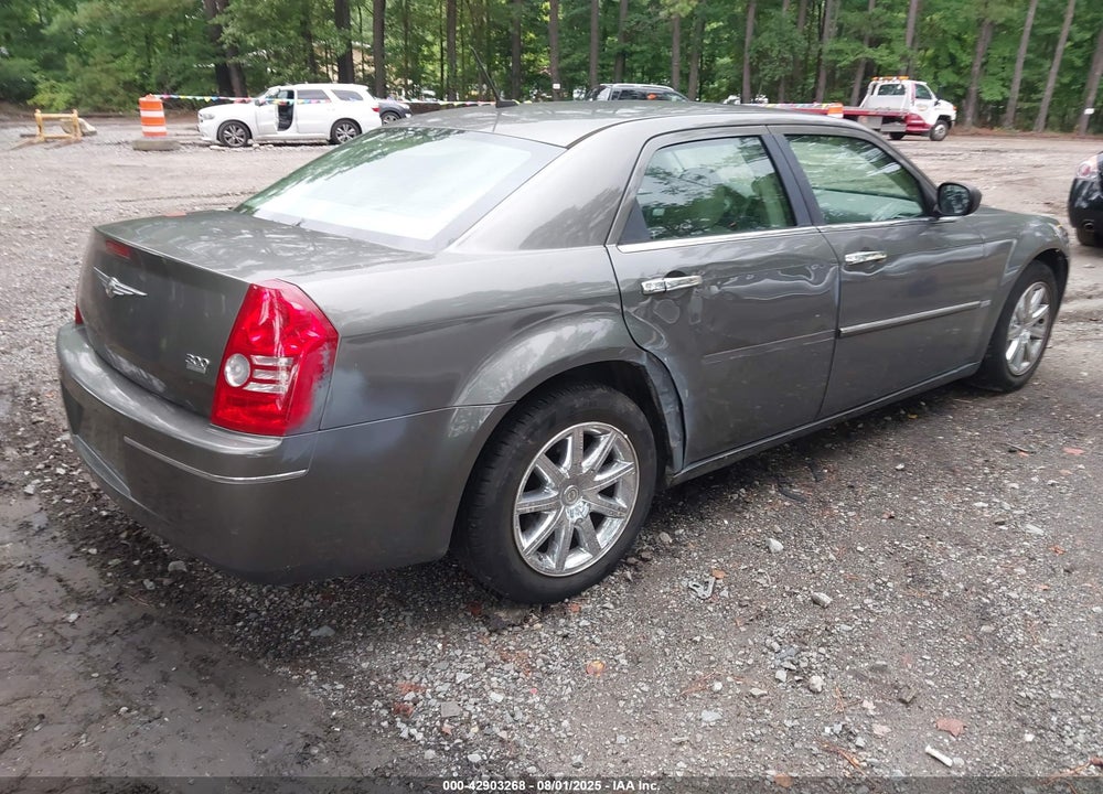 2008 CHRYSLER 300 VIN: 2C3LA53G68H259202