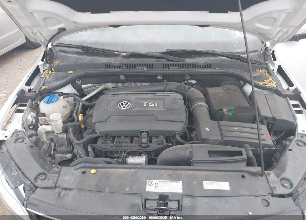 2017 VOLKSWAGEN JETTA VIN: 3VWL17AJ5HM233758