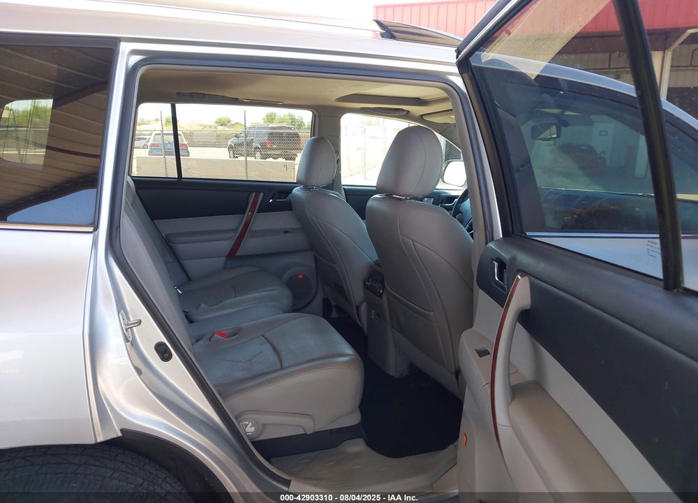 2013 TOYOTA HIGHLANDER VIN: 5TDDK3EH4DS272906