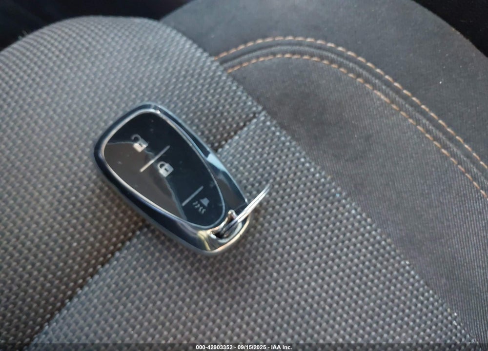 2021 CHEVROLET TRAVERSE VIN: 1GNEVFKW6MJ127578