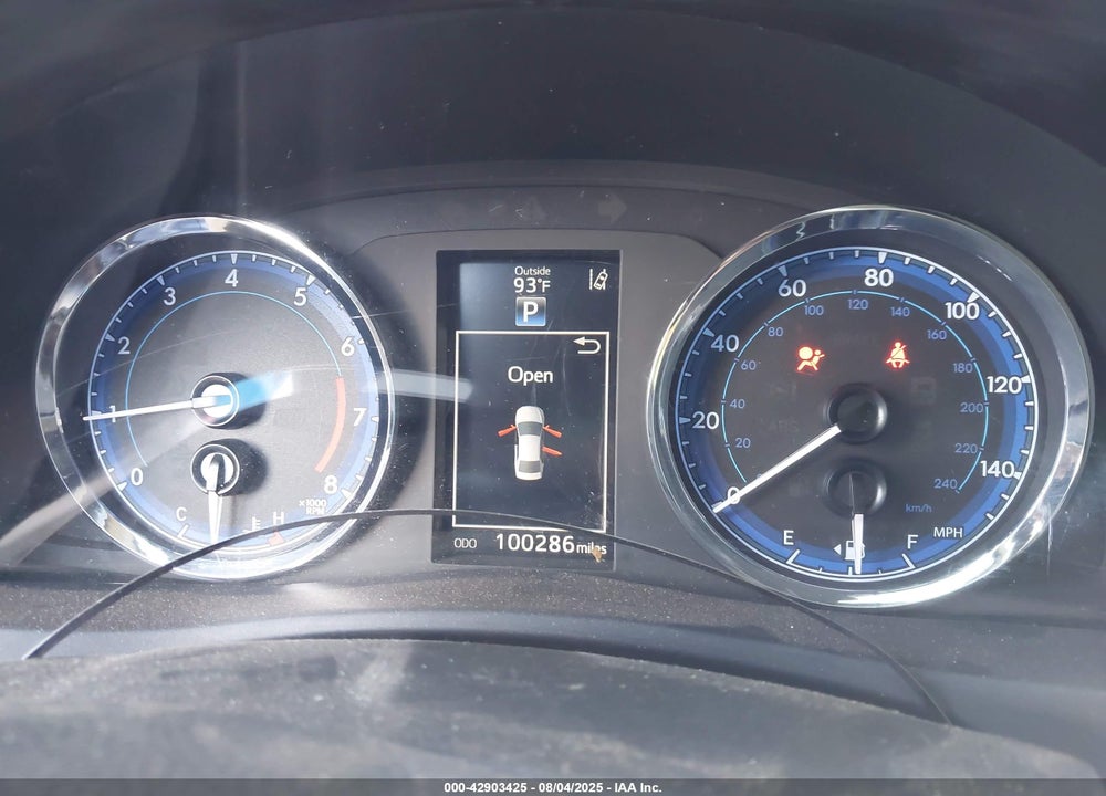 2017 TOYOTA COROLLA VIN: 5YFBURHE9HP654577