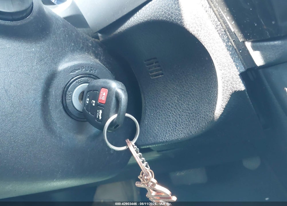 2016 TOYOTA COROLLA VIN: 5YFBURHE3GP439095