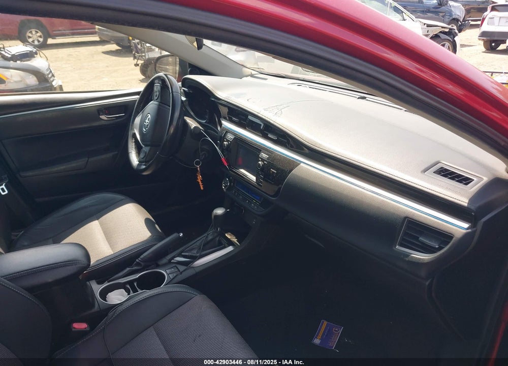 2016 TOYOTA COROLLA VIN: 5YFBURHE3GP439095