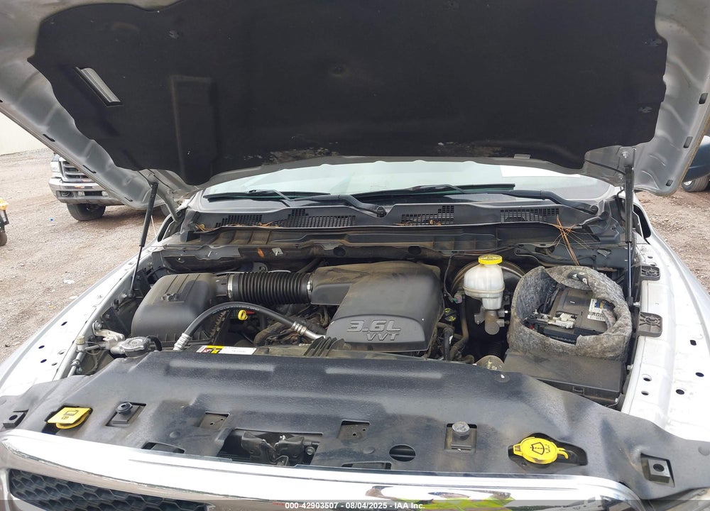 2019 RAM 1500 VIN: 1C6RR6FG1KS520999