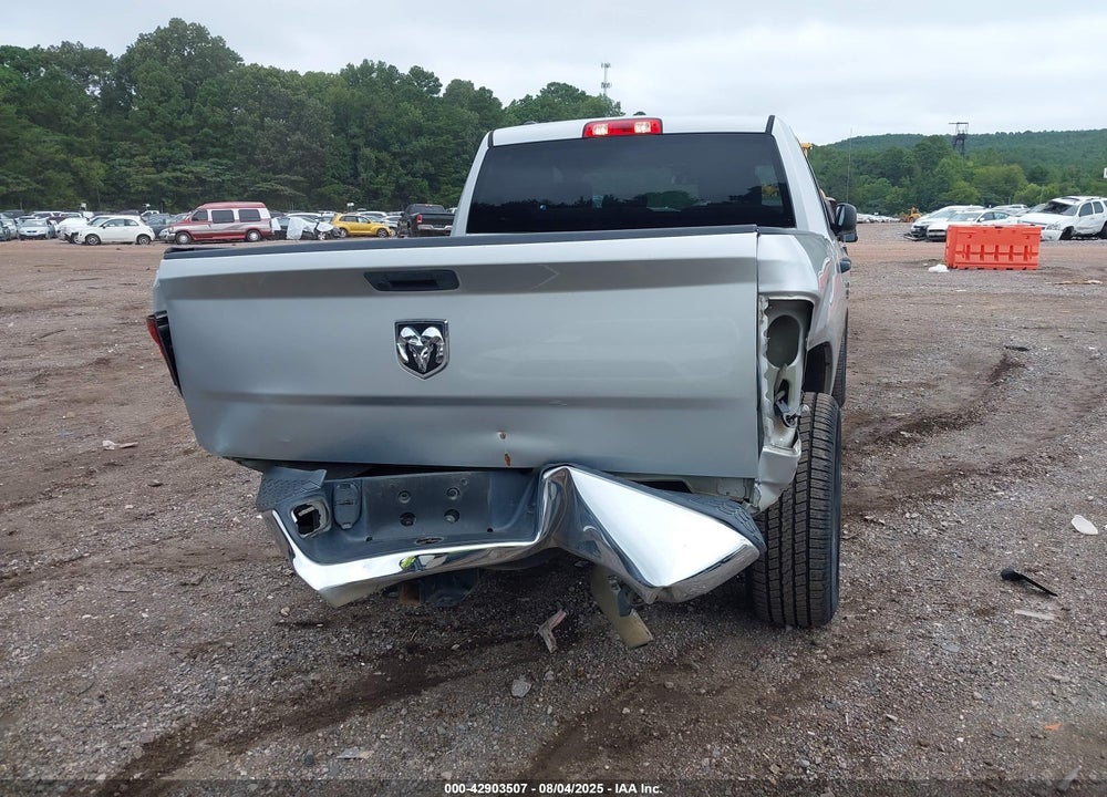 2019 RAM 1500 VIN: 1C6RR6FG1KS520999