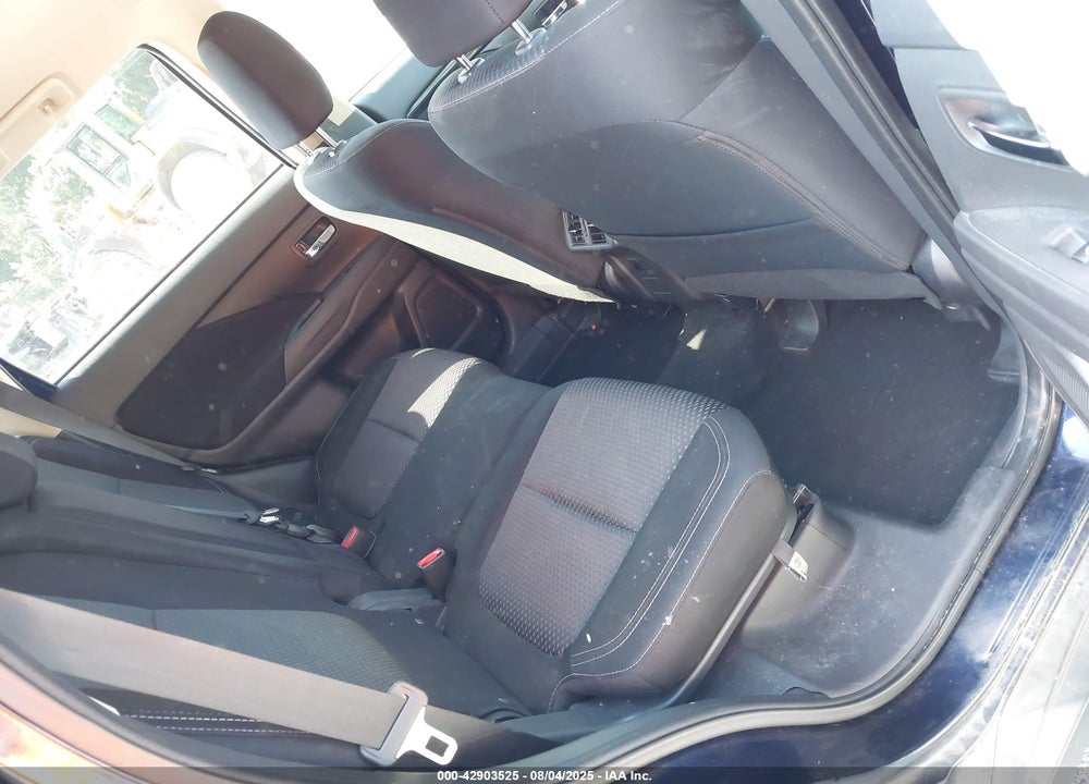 2019 MITSUBISHI OUTLANDER VIN: JA4AZ3A35KZ048428