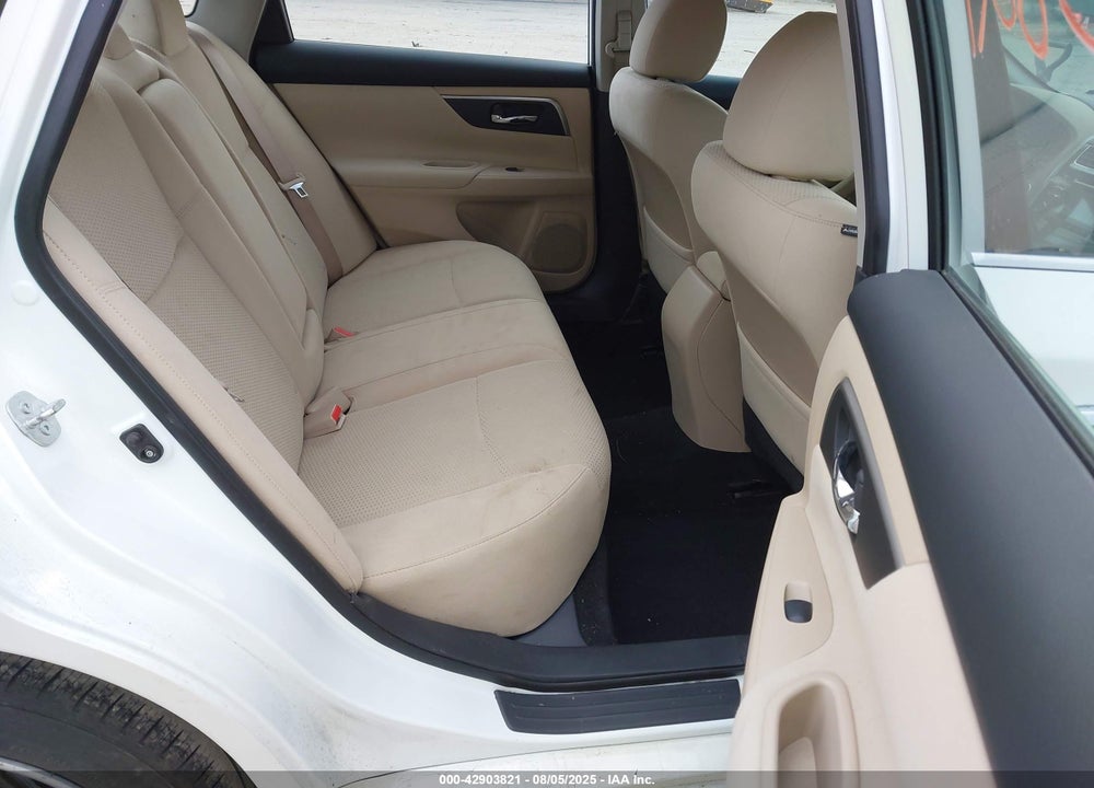 2015 NISSAN ALTIMA VIN: 1N4AL3AP3FC238219