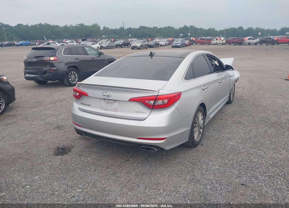 2015 HYUNDAI SONATA VIN: 5NPE34AF7FH030468