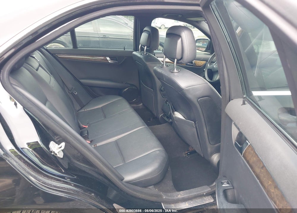 2008 MERCEDES-BENZ C 350 SPORT VIN: WDDGF56X88R025045