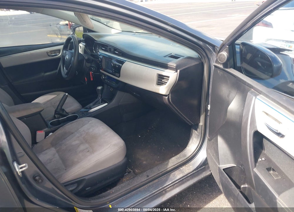 2015 TOYOTA COROLLA VIN: 2T1BURHE6FC285917