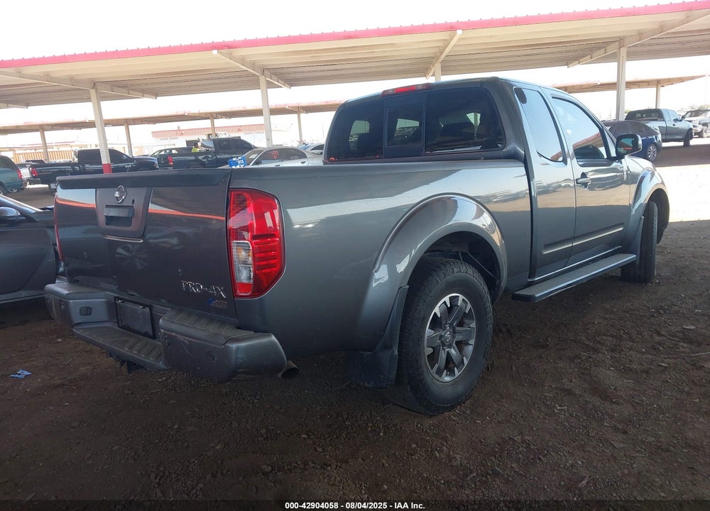 2017 NISSAN FRONTIER PRO-4X VIN: 1N6DD0CW8HN732491