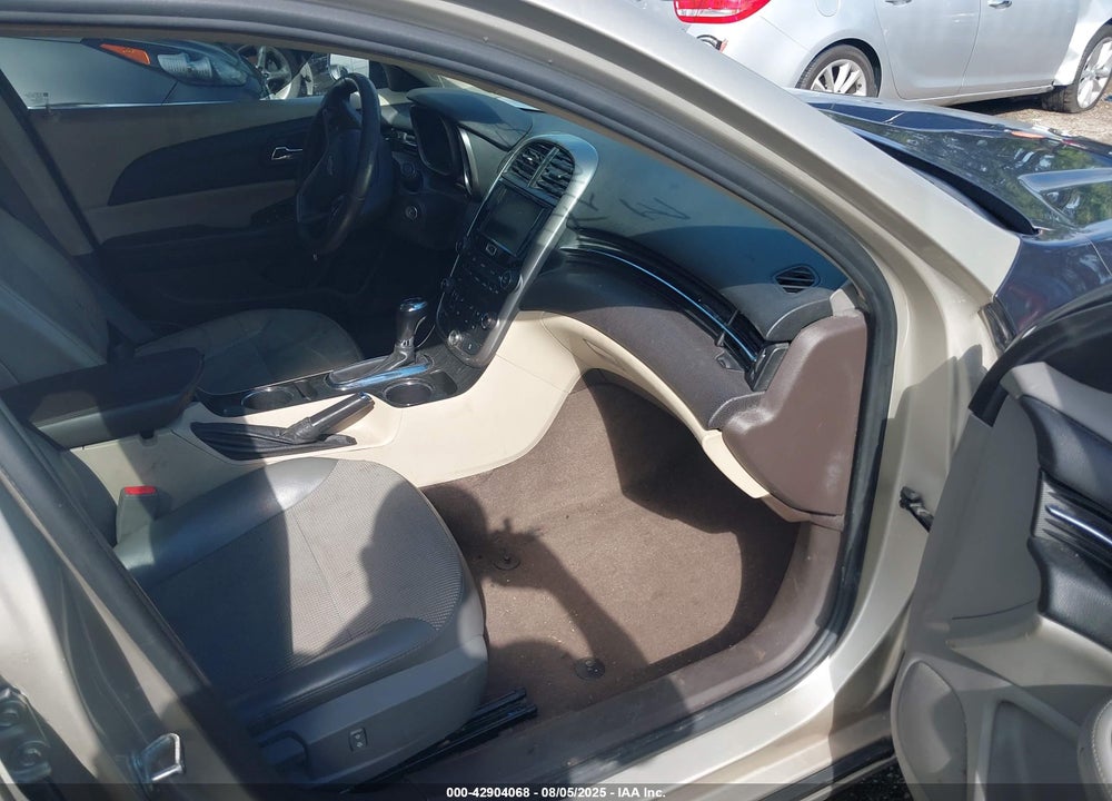 2014 CHEVROLET MALIBU VIN: 1G11C5SL3EF264813