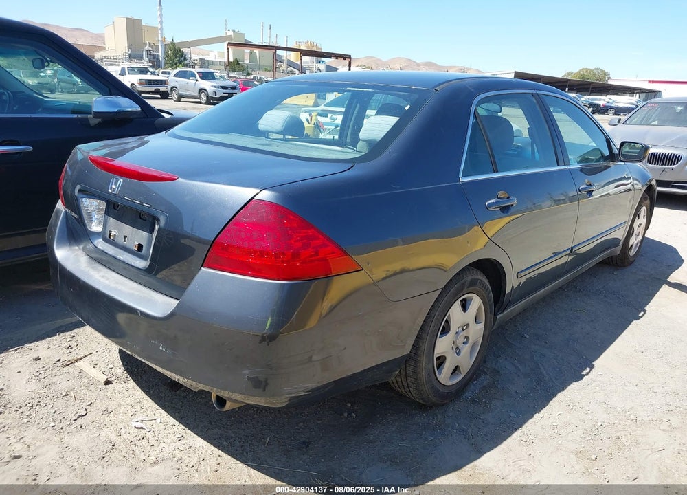 2007 HONDA ACCORD VIN: 1HGCM56427A218424