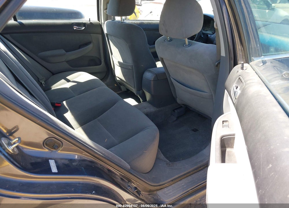 2007 HONDA ACCORD VIN: 1HGCM56427A218424