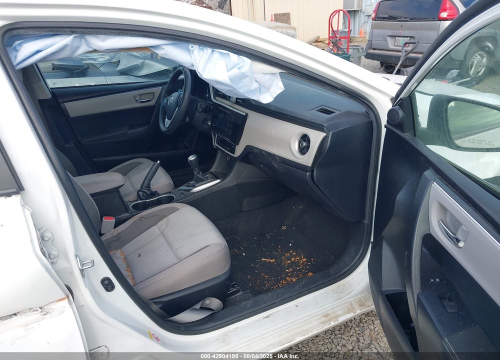 2019 TOYOTA COROLLA LE VIN: 5YFBURHE4KP921440
