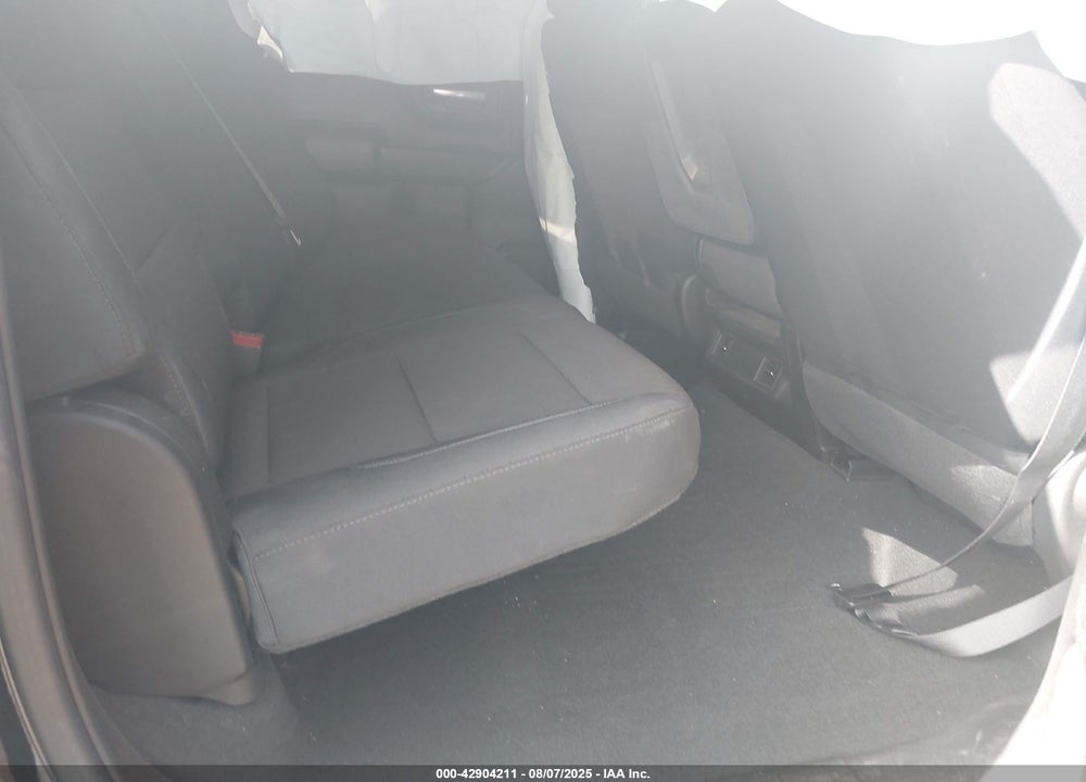 2025 GMC SIERRA 1500 VIN: 1GTPHAED4SZ185984
