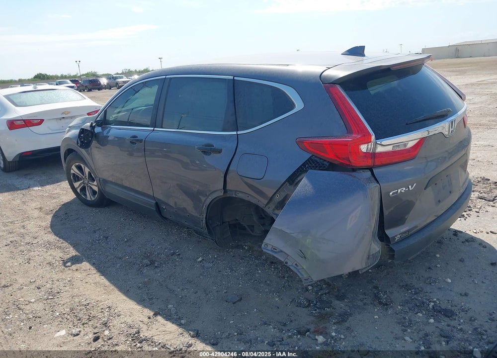 2018 HONDA CR-V LX VIN: 2HKRW5H32JH416668